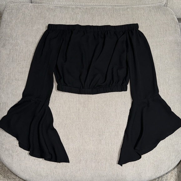 Black Off-The-Shoulder Flare Sleeve Top - Picture 1 of 10